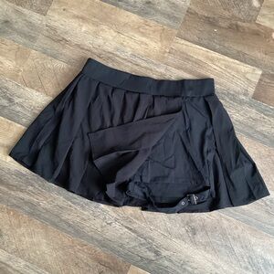 HALARA Black Skater Skirt